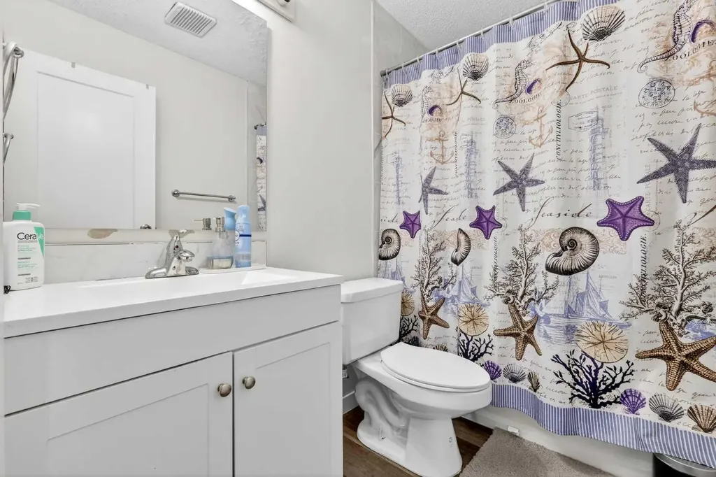 2200 Woodview Drive SW Calgary AB T2W 3N6