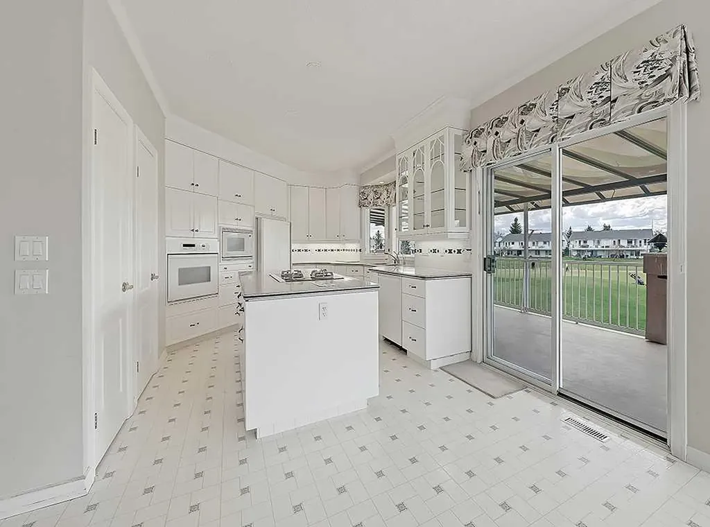 1217 High Country Drive NW High River AB T1V 1E3