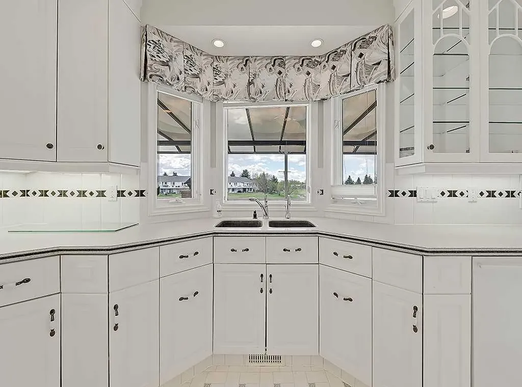 1217 High Country Drive NW High River AB T1V 1E3