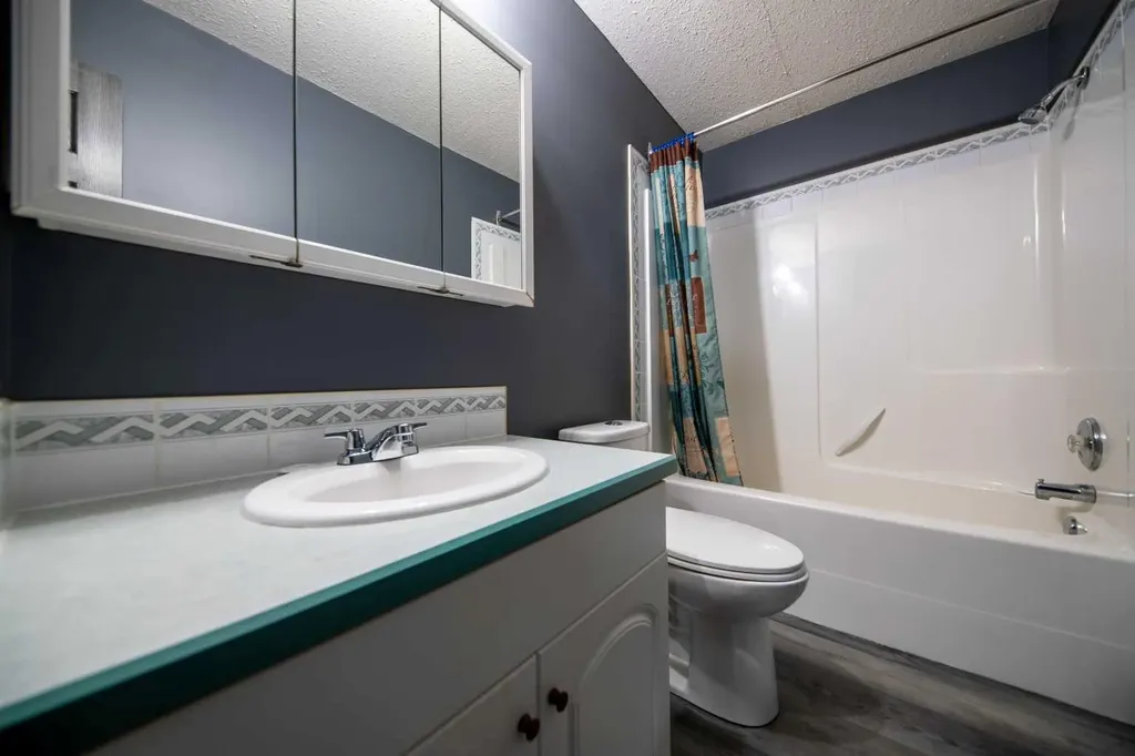 70023 Range Road 64 #1 Grovedale AB T0H 1X0