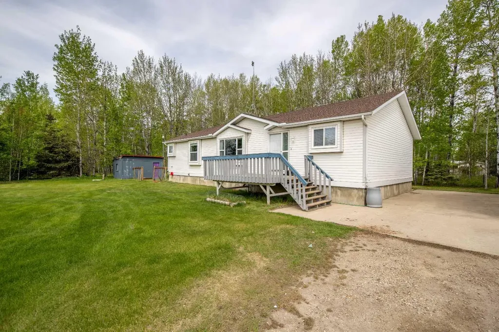 70023 Range Road 64 #1 Grovedale AB T0H 1X0