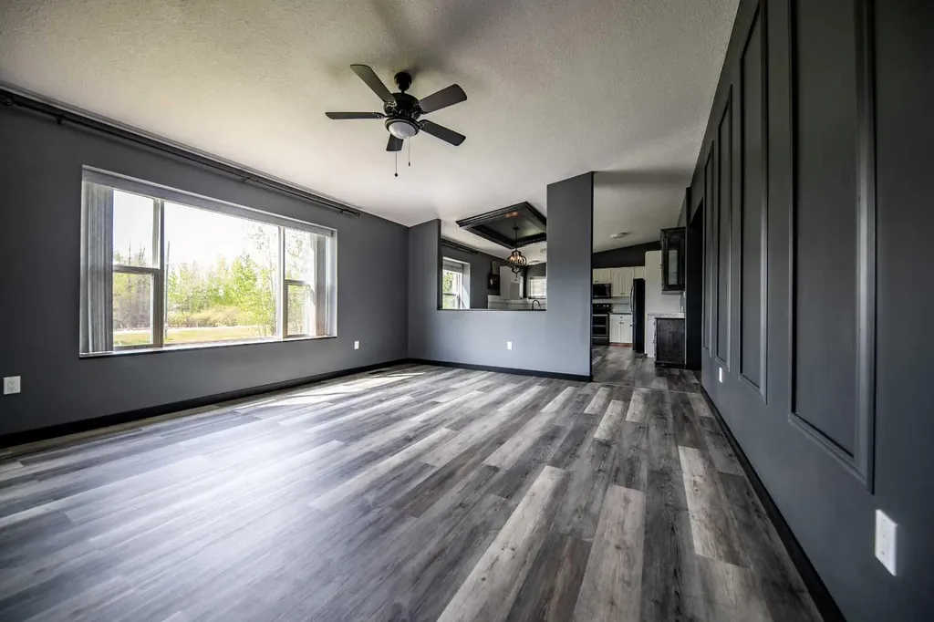 70023 Range Road 64 #1 Grovedale AB T0H 1X0