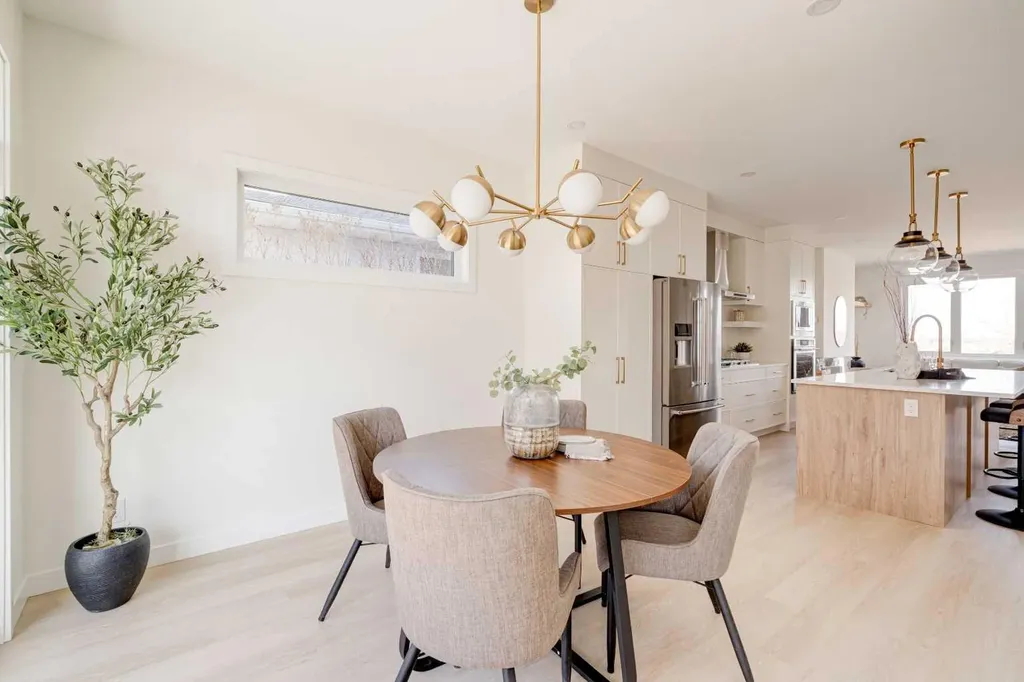 39B Moncton Road NE Calgary AB T2E 5P9