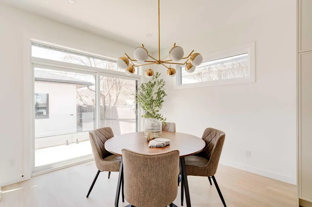 39B Moncton Road NE Calgary AB T2E 5P9