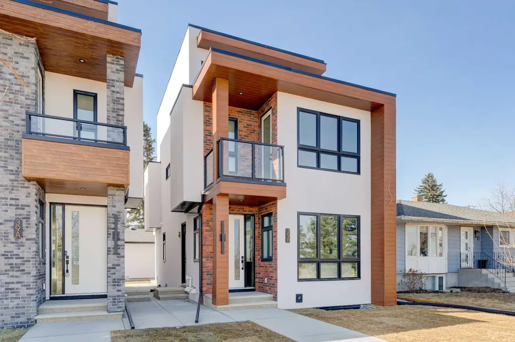 39B Moncton Road NE Calgary AB T2E 5P9