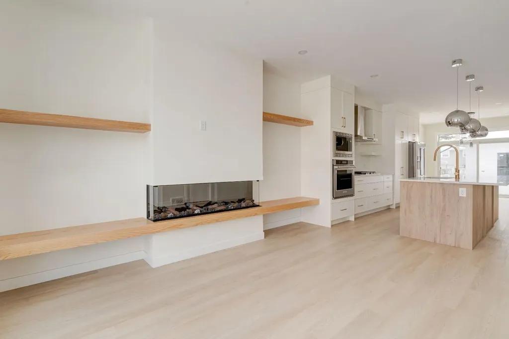 39A Moncton Road NE Calgary AB T2E 5P9