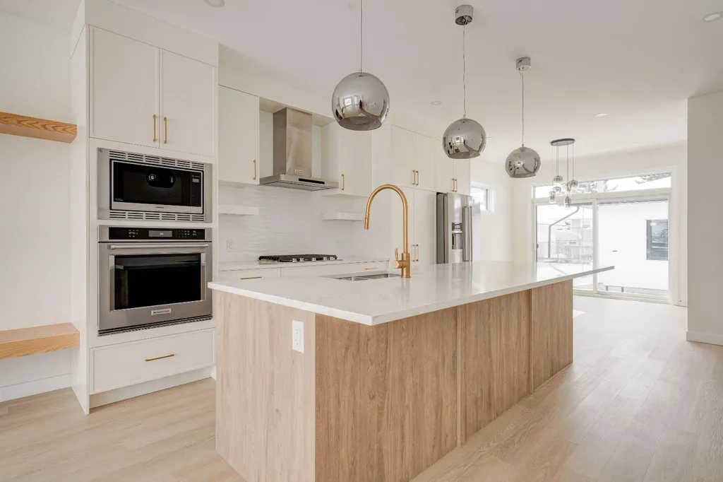 39A Moncton Road NE Calgary AB T2E 5P9