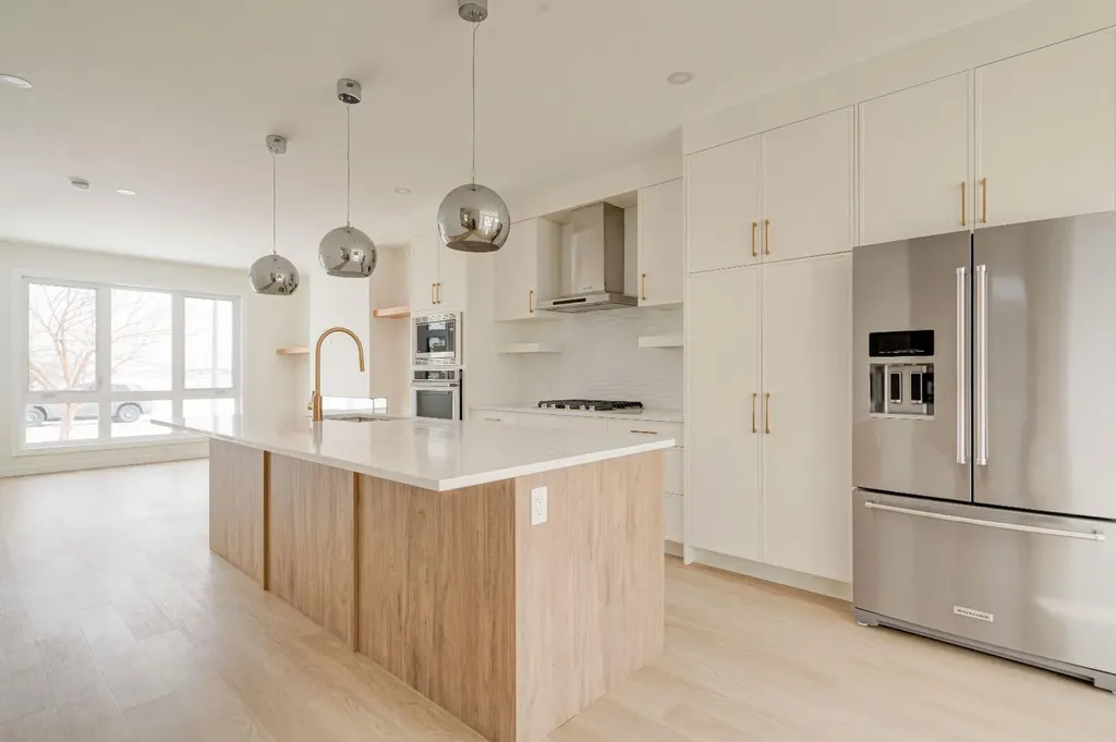 39A Moncton Road NE Calgary AB T2E 5P9