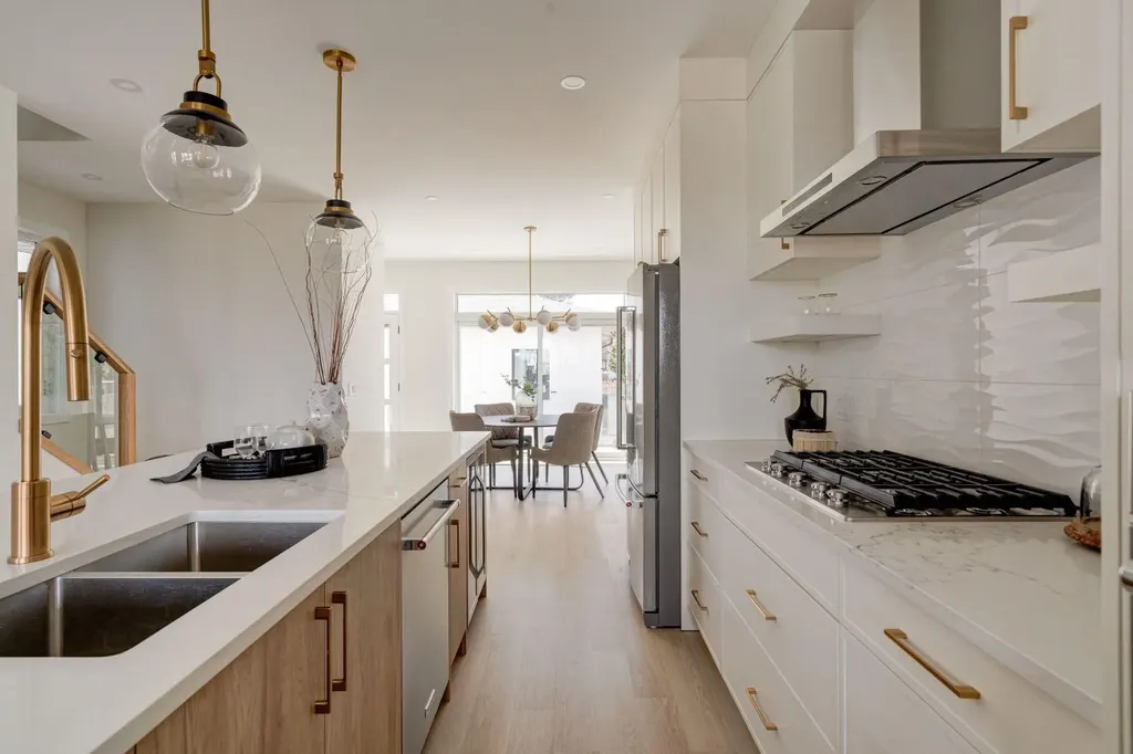 39A Moncton Road NE Calgary AB T2E 5P9