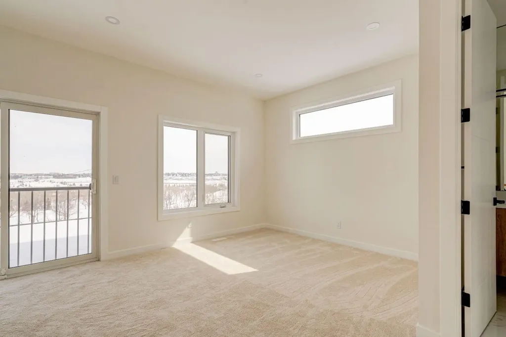 39A Moncton Road NE Calgary AB T2E 5P9