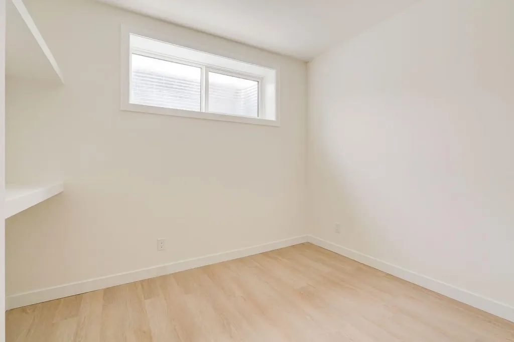39A Moncton Road NE Calgary AB T2E 5P9