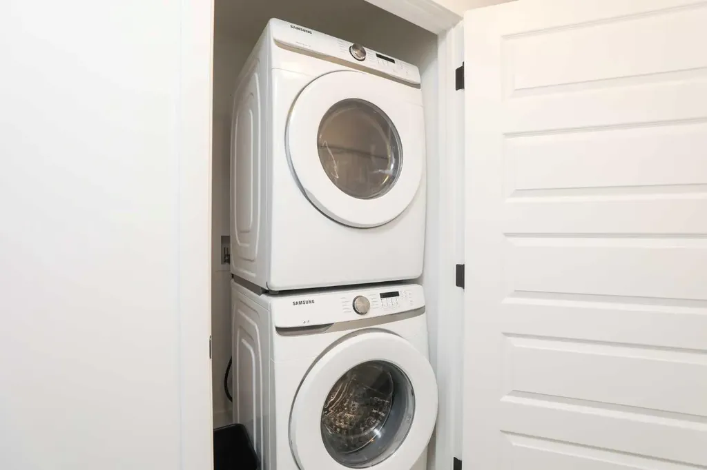 210 Firelight Way W Lethbridge AB T1J 4B2