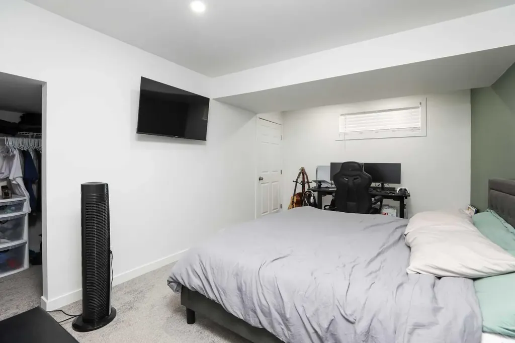 210 Firelight Way W Lethbridge AB T1J 4B2