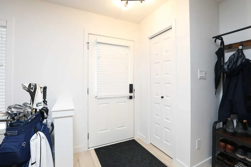 210 Firelight Way W Lethbridge AB T1J 4B2