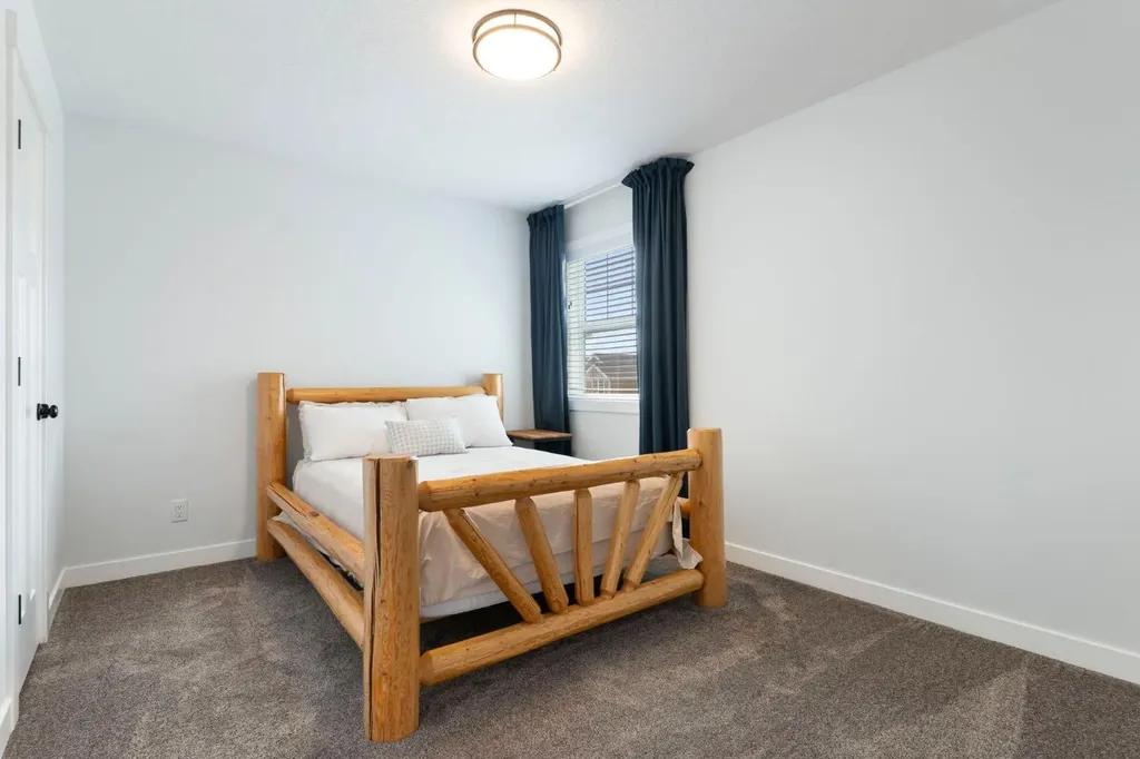 99 Ridge View Close Cochrane AB T4C 0P8