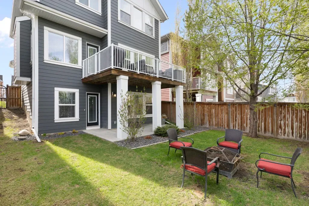99 Ridge View Close Cochrane AB T4C 0P8