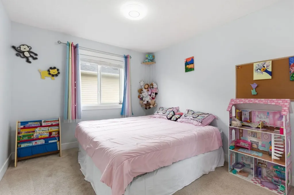 279 Baywater Way SW Airdrie AB T4B3V6