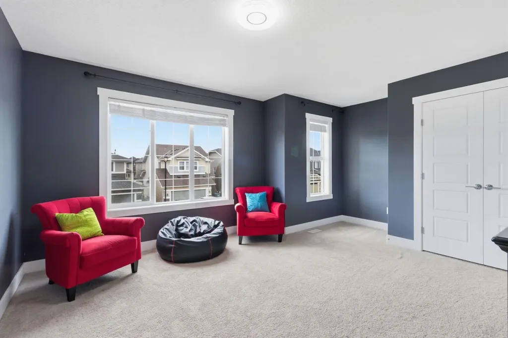 279 Baywater Way SW Airdrie AB T4B3V6