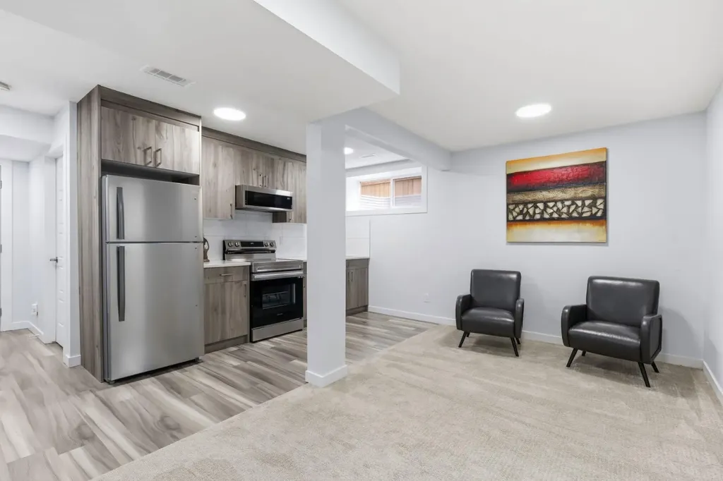 279 Baywater Way SW Airdrie AB T4B3V6