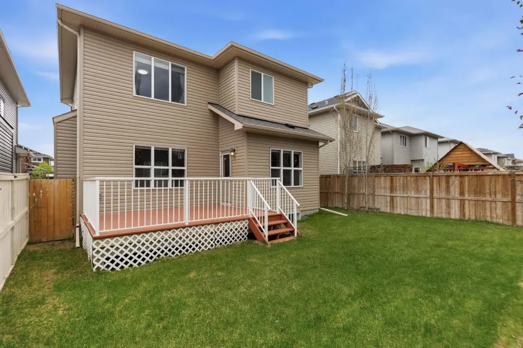279 Baywater Way SW Airdrie AB T4B3V6