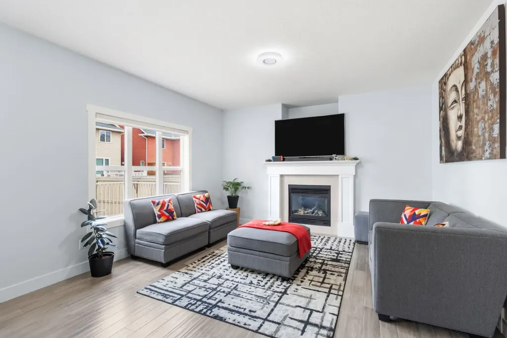 279 Baywater Way SW Airdrie AB T4B3V6