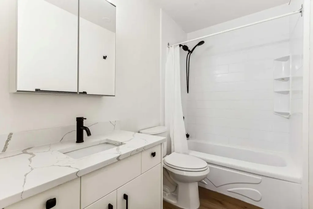 2520 Palliser Drive SW Calgary AB T2V 4S9