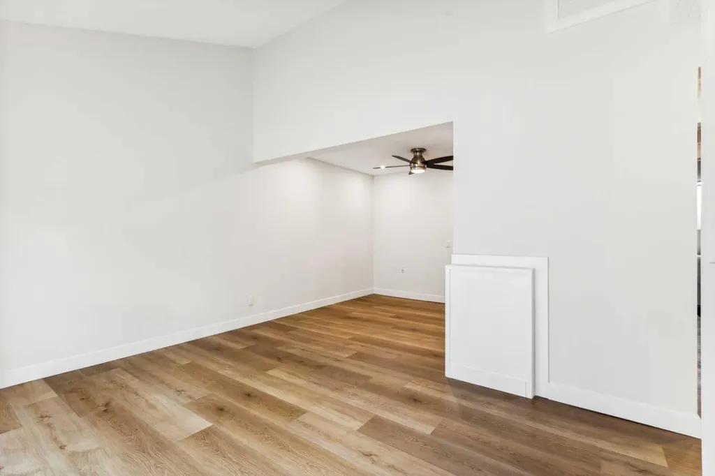 2520 Palliser Drive SW Calgary AB T2V 4S9