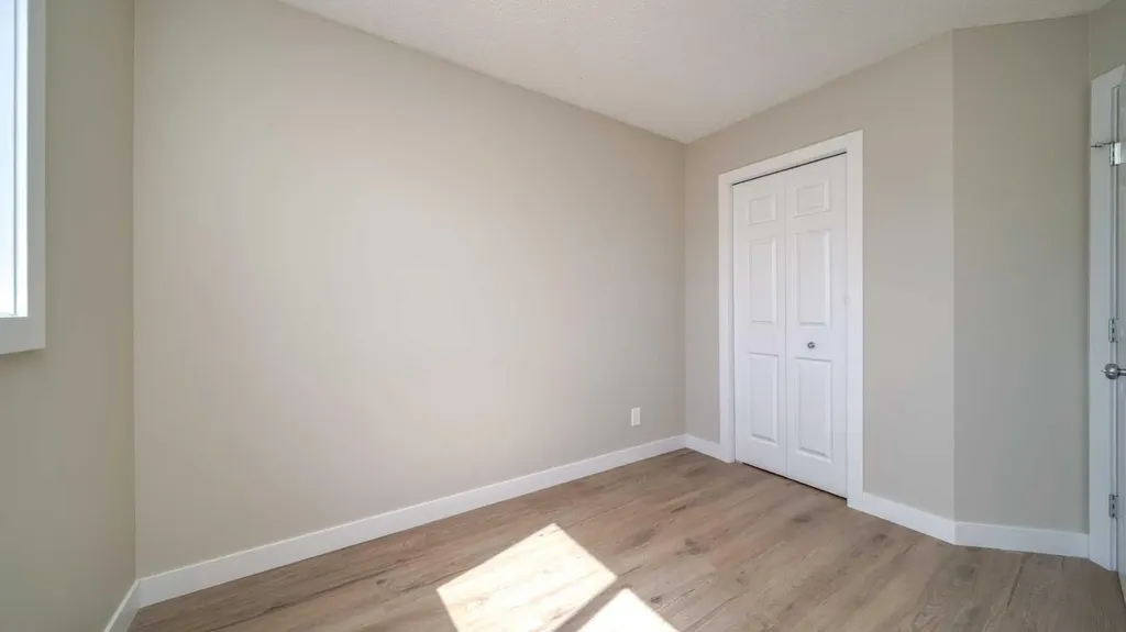 367 Copperfield Heights SE Calgary AB T2Z 4R3
