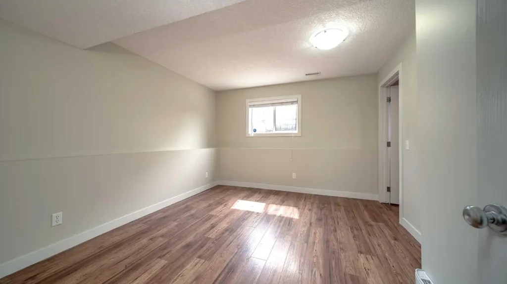 367 Copperfield Heights SE Calgary AB T2Z 4R3