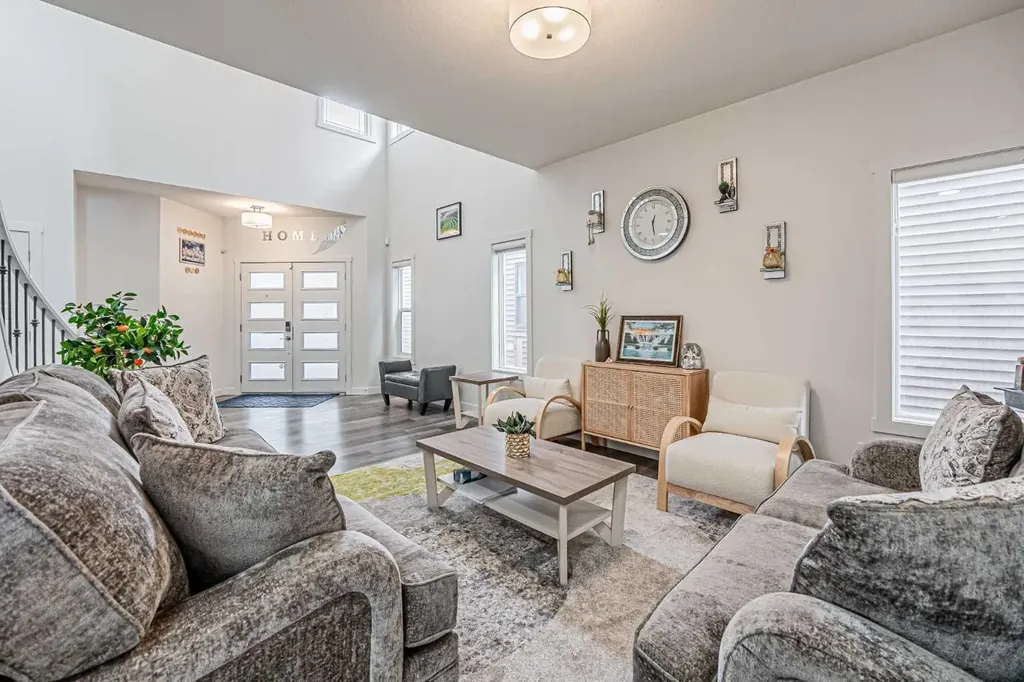 109 Homestead Crescent NE Calgary AB T3J 2K8