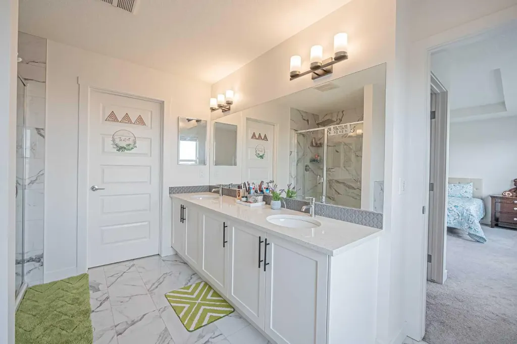109 Homestead Crescent NE Calgary AB T3J 2K8