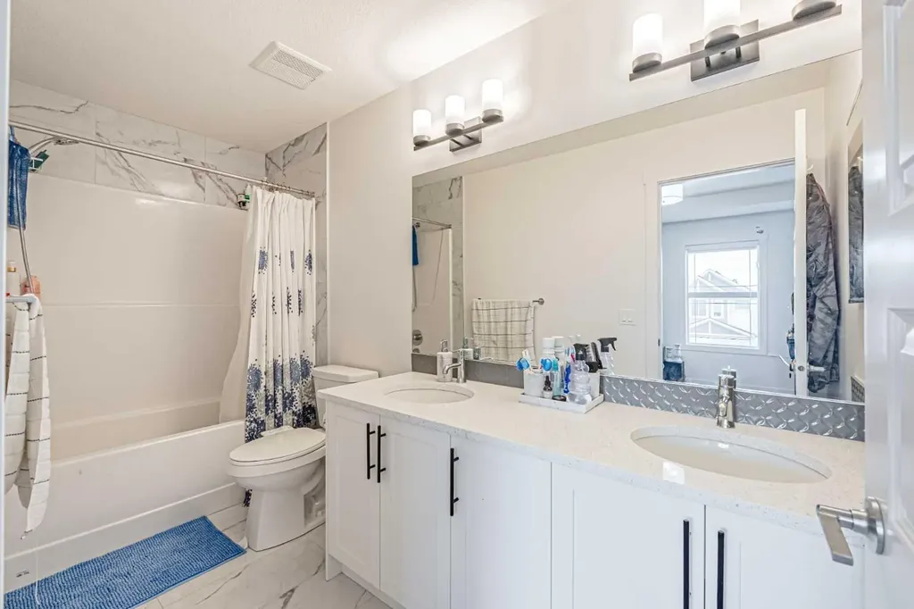 109 Homestead Crescent NE Calgary AB T3J 2K8