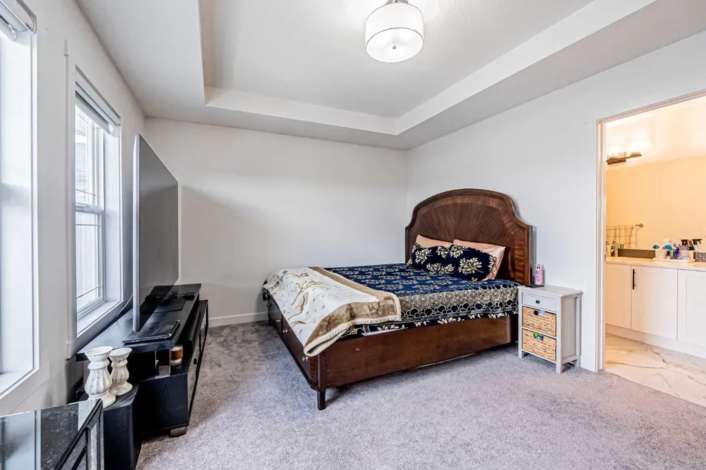109 Homestead Crescent NE Calgary AB T3J 2K8