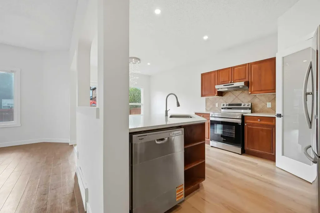 88 Saddletree Close NE Calgary AB T3J5H9