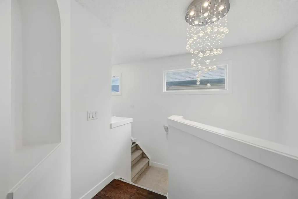 88 Saddletree Close NE Calgary AB T3J5H9