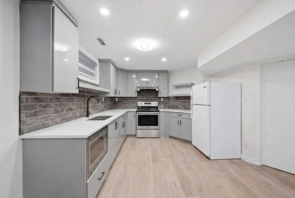 88 Saddletree Close NE Calgary AB T3J5H9