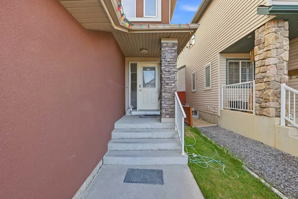 88 Saddletree Close NE Calgary AB T3J5H9