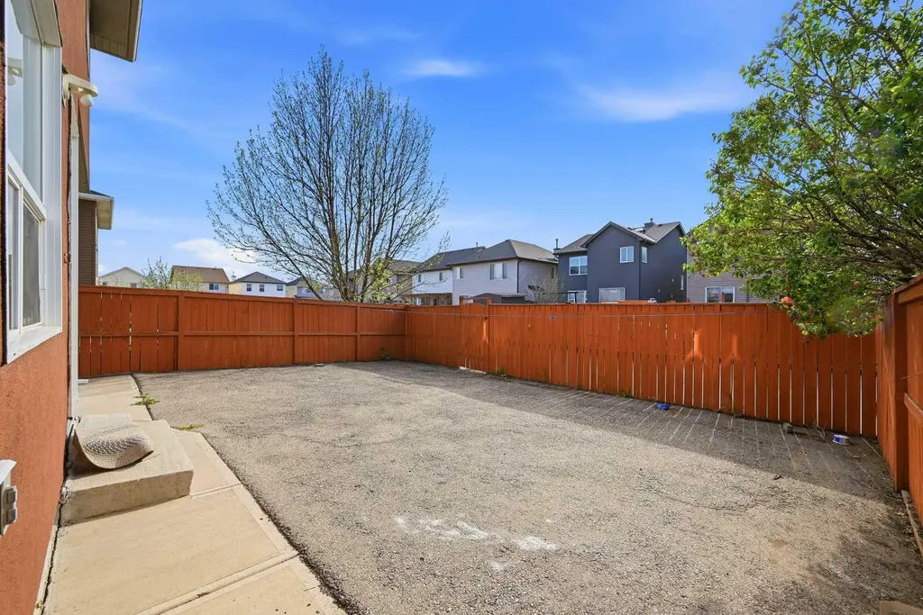 88 Saddletree Close NE Calgary AB T3J5H9