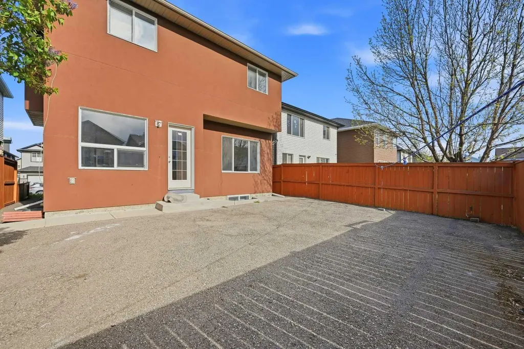88 Saddletree Close NE Calgary AB T3J5H9