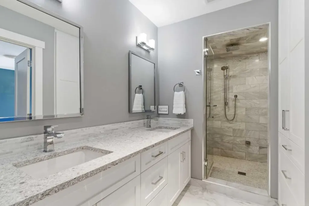423 Lake Simcoe Crescent SE Calgary AB T2J5L3
