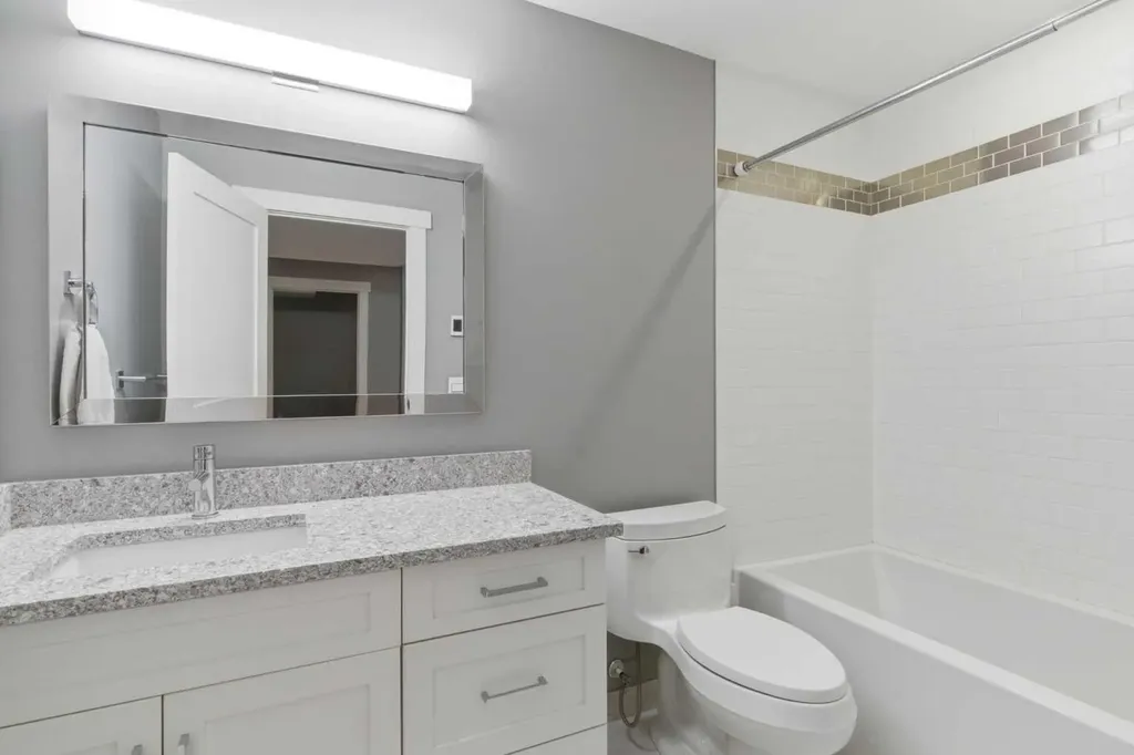 423 Lake Simcoe Crescent SE Calgary AB T2J5L3