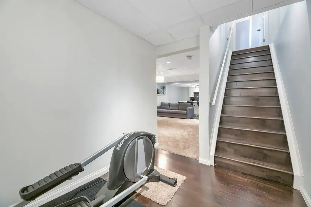 319 Saddlebrook Circle NE Calgary AB T3J 0J9