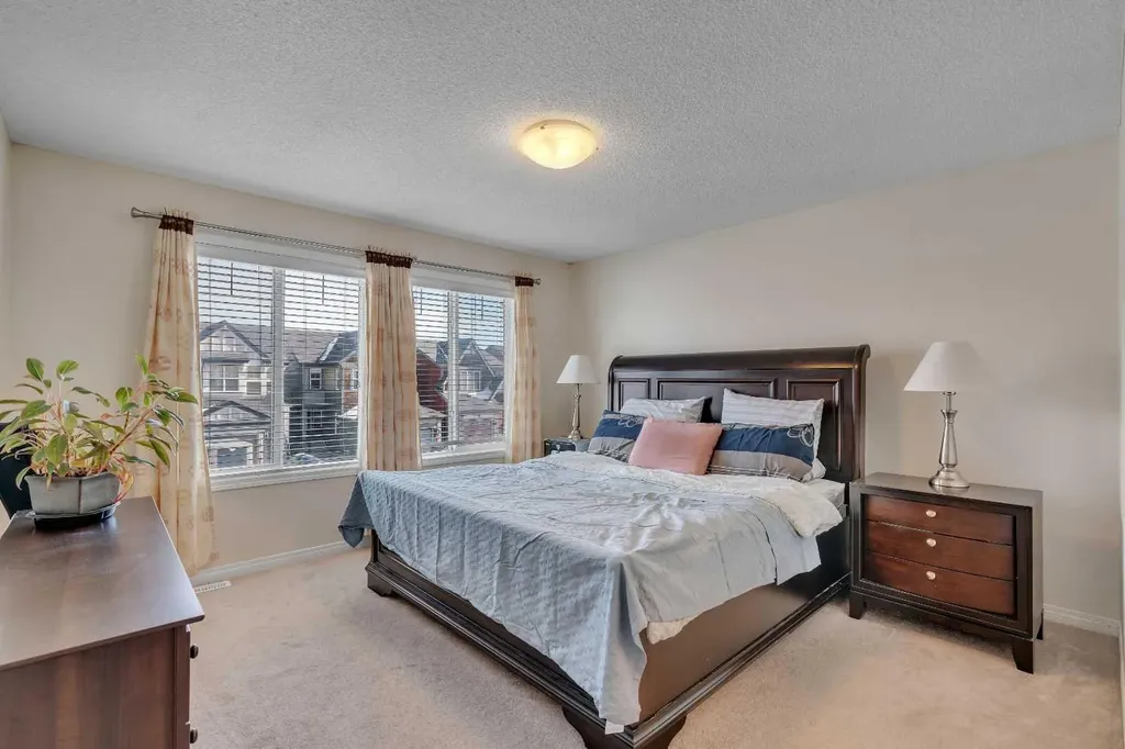245 Auburn Crest Way SE Calgary AB T3M 1T6
