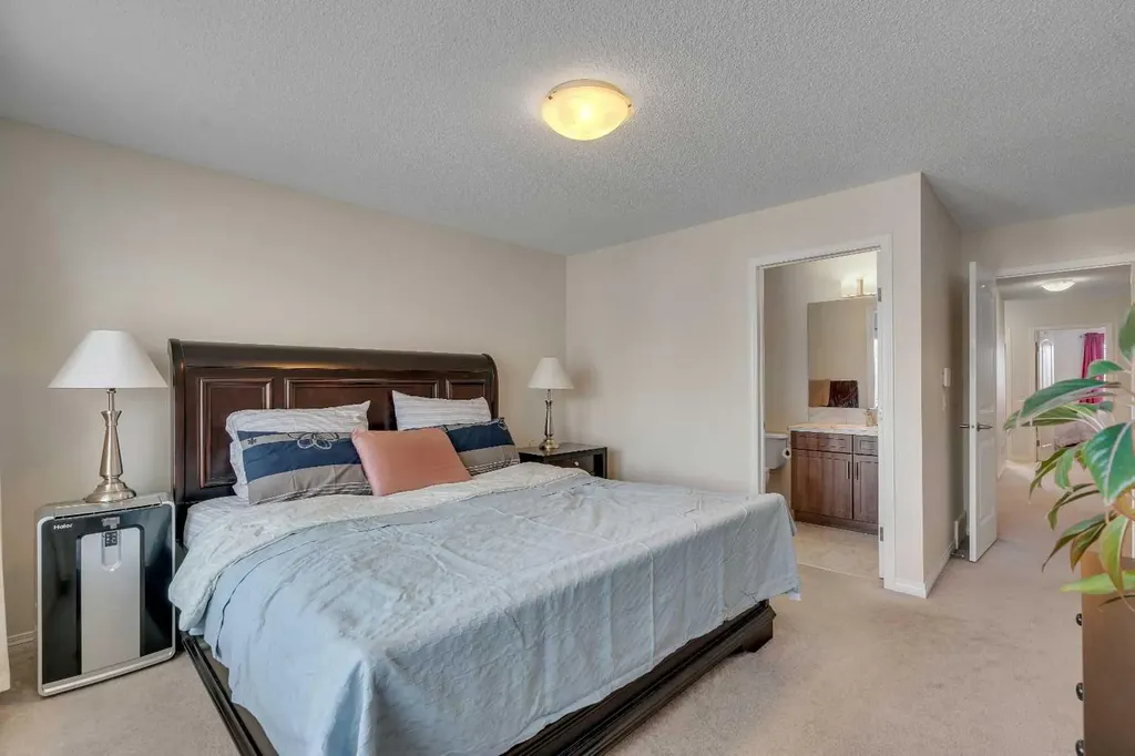 245 Auburn Crest Way SE Calgary AB T3M 1T6
