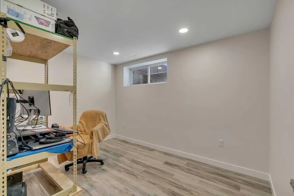 245 Auburn Crest Way SE Calgary AB T3M 1T6