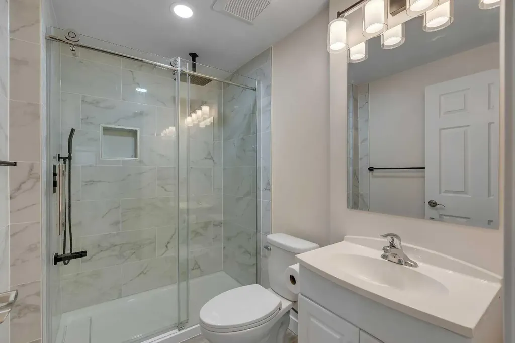 245 Auburn Crest Way SE Calgary AB T3M 1T6