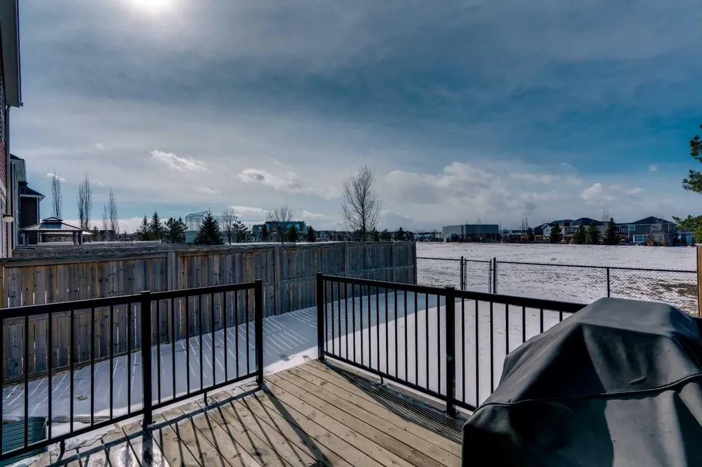 245 Auburn Crest Way SE Calgary AB T3M 1T6