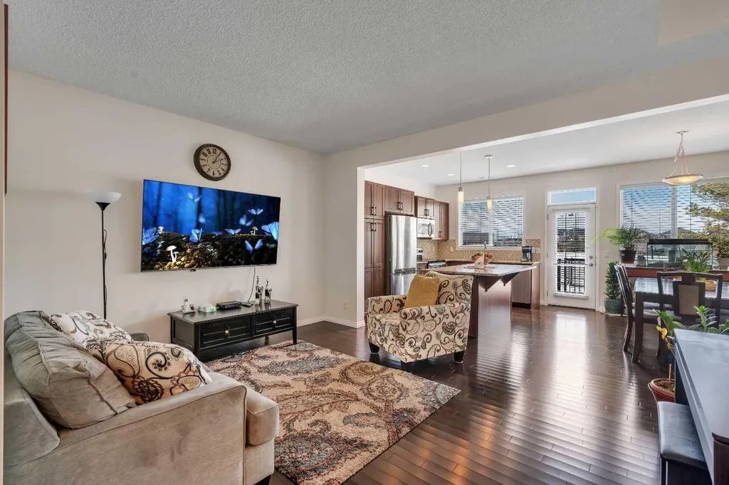 245 Auburn Crest Way SE Calgary AB T3M 1T6