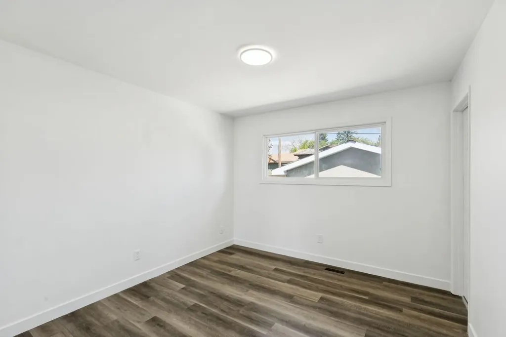 6928 Hunterbow Crescent NW Calgary AB T2K 4R5
