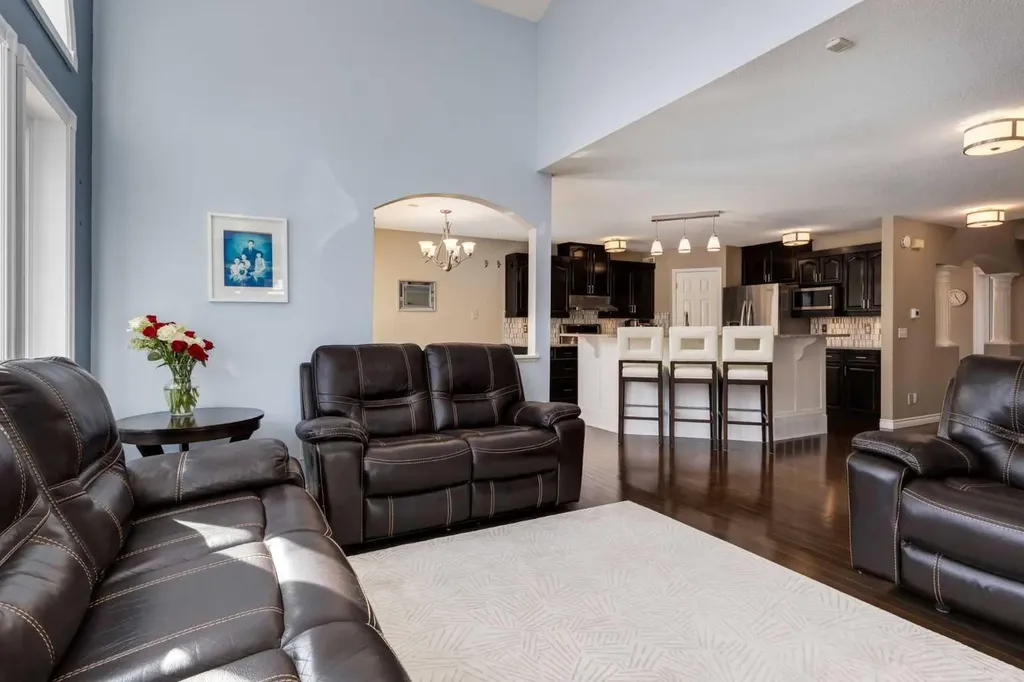 331 Sierra Madre Court SW Calgary AB T3H 3G7